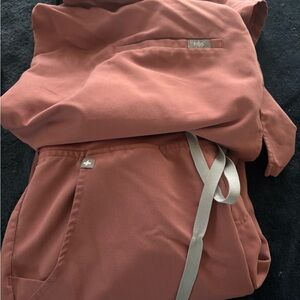 Figs Mauve Scrub Set